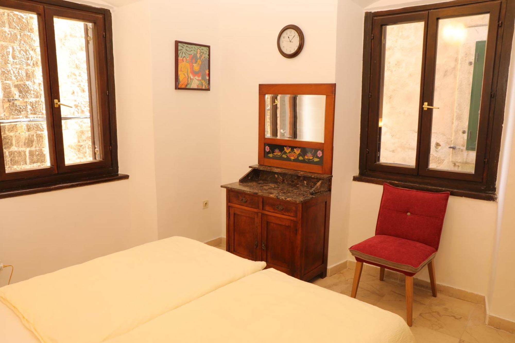 Center Room D16 In The Ancient Roman Palace Split Exterior photo